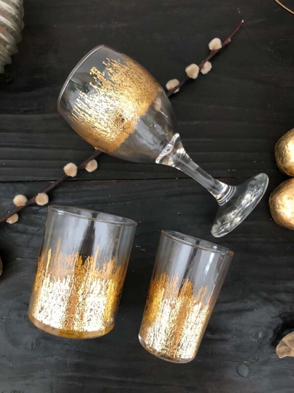 Set of 6 Wine Glasses Clear Gold Flame Design - Scents & Feel