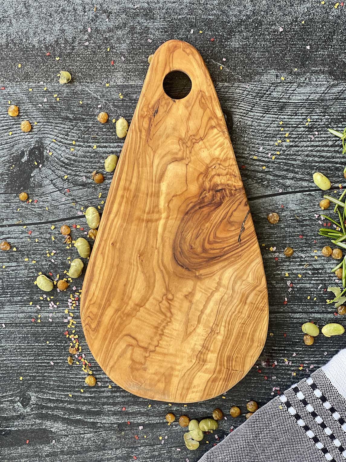 Olive Wood Drop Shape Cutting Board 10 - Scents & Feel