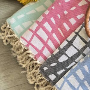 Fouta bicolor beach towel