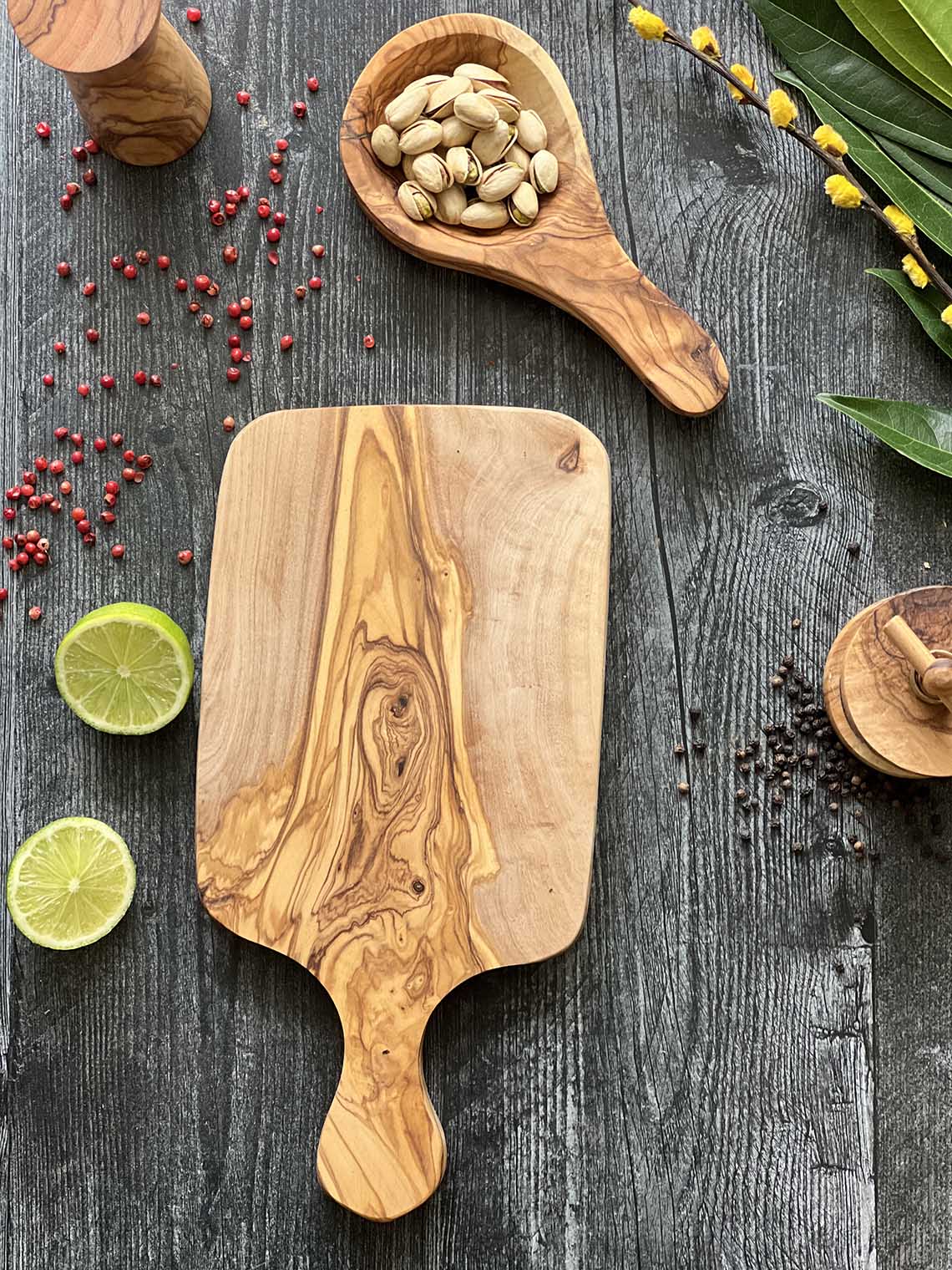 Naturally Med - Olive Wood Cutting Board/Cheese Board - 14 inch